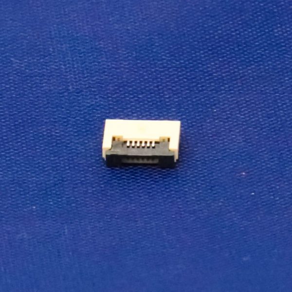 0.5mm Pitch 6 Pin FPCFFC SMT Flip Connector 5